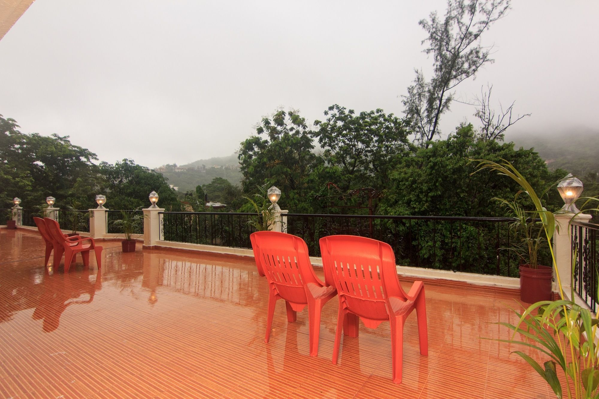 Oyo 9806 Hotel Arvi Lonavala Luaran gambar